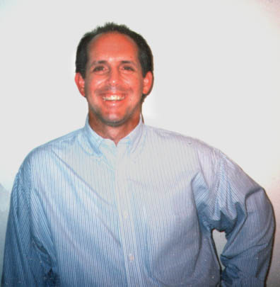 Chiropractor recommending product for natural pain relief remedy photo