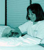 Physical therapist recommending product for shoulder bursitis, sore joints and fast sunburn relief photo